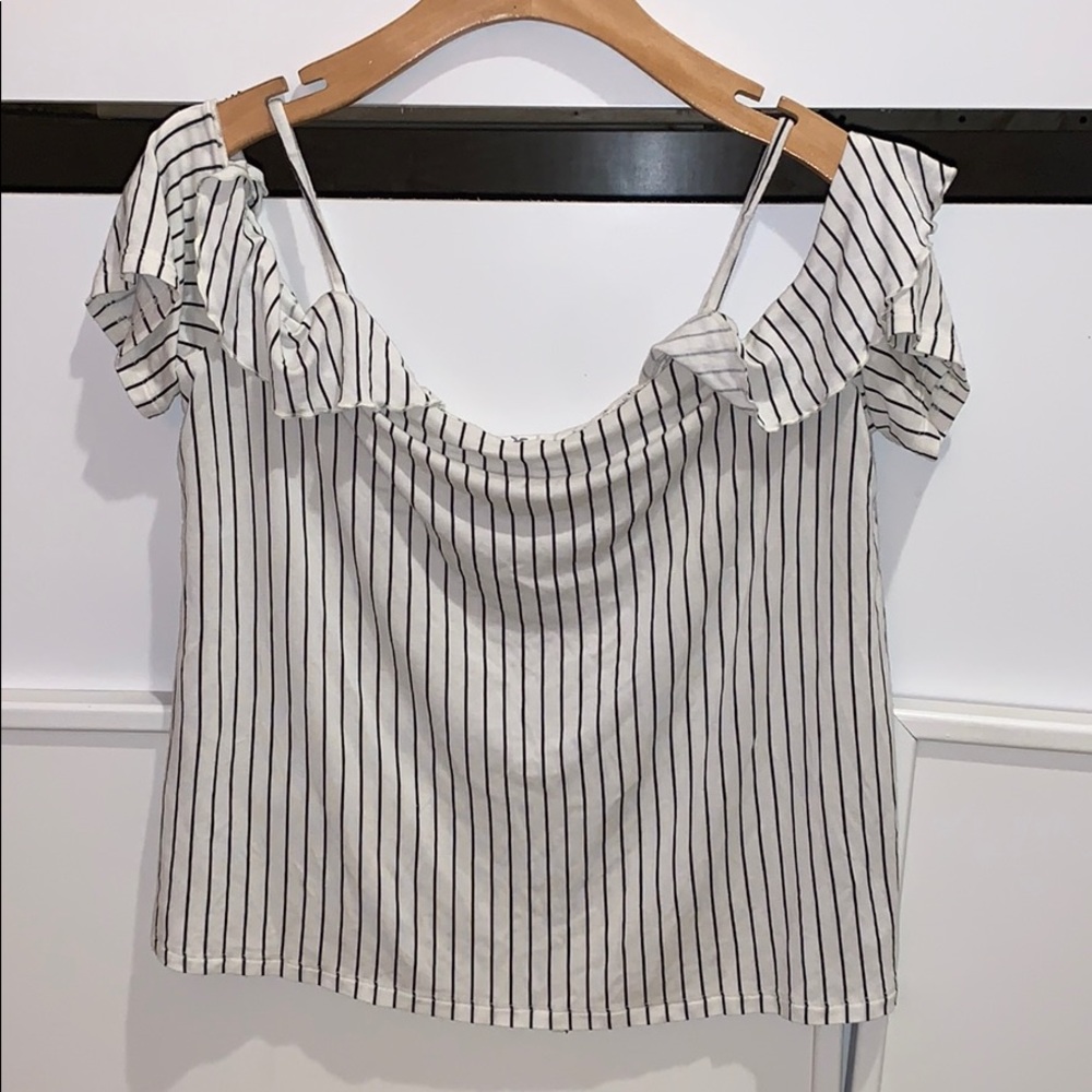 Striped Shirt w/ Shoulder Slit